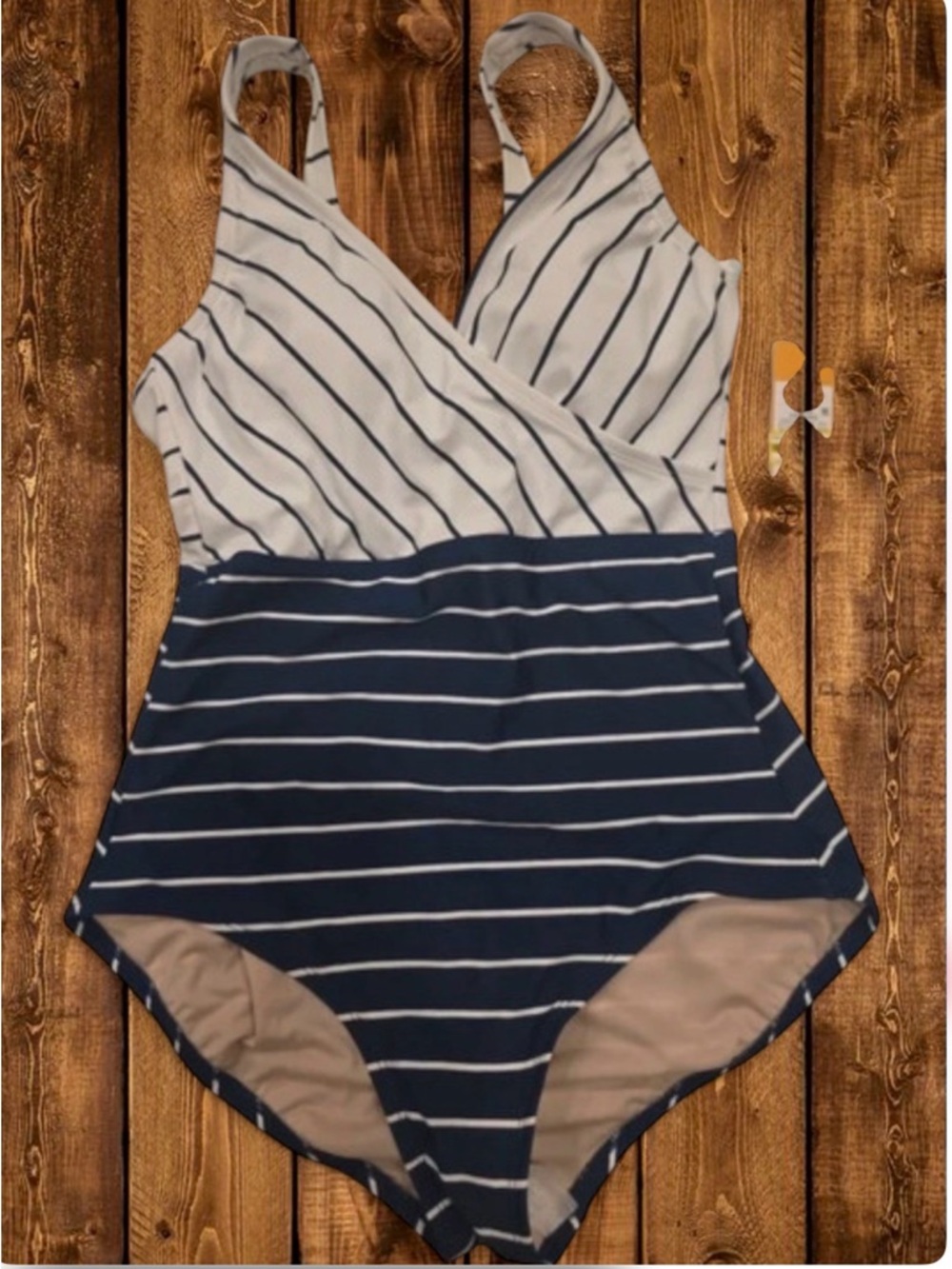 Kona Sol Striped One-Piece Swimsuit in Navy and White Size M NWT